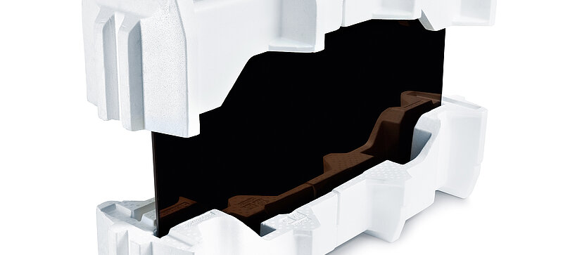 
		  Notebooky a tablety naskládané na sobě